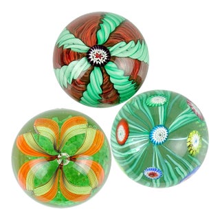 Vintage Murano Fratelli Toso Green Orange Millefiori Flower Italian Art Glass Paperweights - Set of 3 For Sale