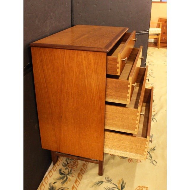 Circa 1960s Mid Century Modern English Chest of Drawers by Homeworthy For Sale - Image 11 of 15