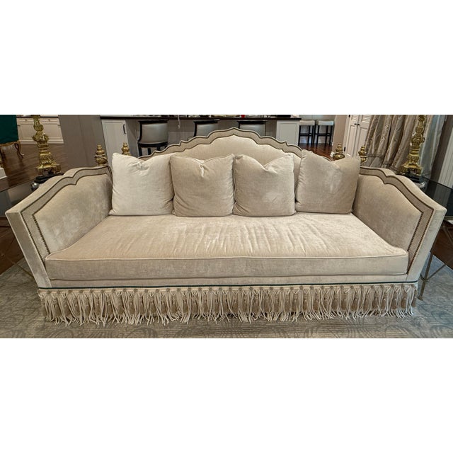 Italian Ebanista Carpello II Sofa Knole Sofa Settee W Janet Yonaty Trim & Giltwood Finials For Sale - Image 3 of 5