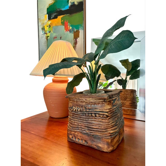 Vintage 1970s Beige Hand Build Coil Mid Century Stoneware Planter/ 70s Huge Art Vessel /Modernist Ceramic Art Studio Pottery For Sale In Cleveland - Image 6 of 10