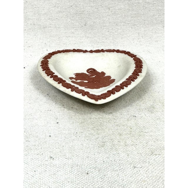 English Vintage Wedgwood Heart Trinket Tray For Sale - Image 3 of 10