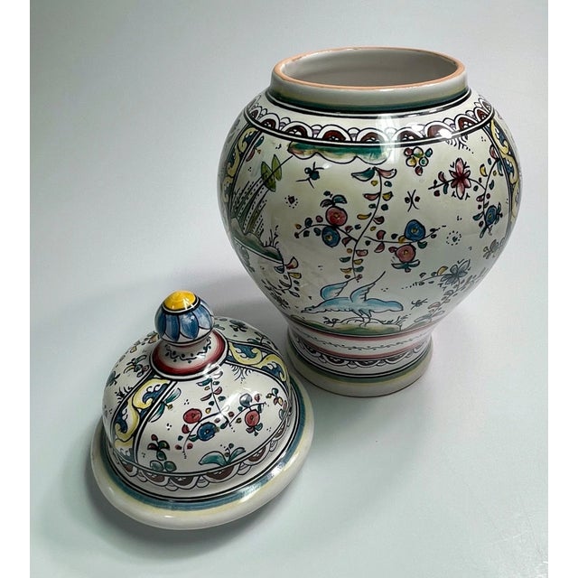 Mid-Century Modern Vintage Estrela De Conimbriga Painted Pottery Lidded Ginger Jar For Sale - Image 3 of 5