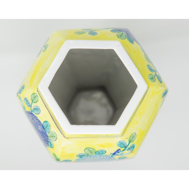 Mid 20th Century Chinese Hand Painted Ceramic Urns - a Pair For Sale - Image 5 of 12