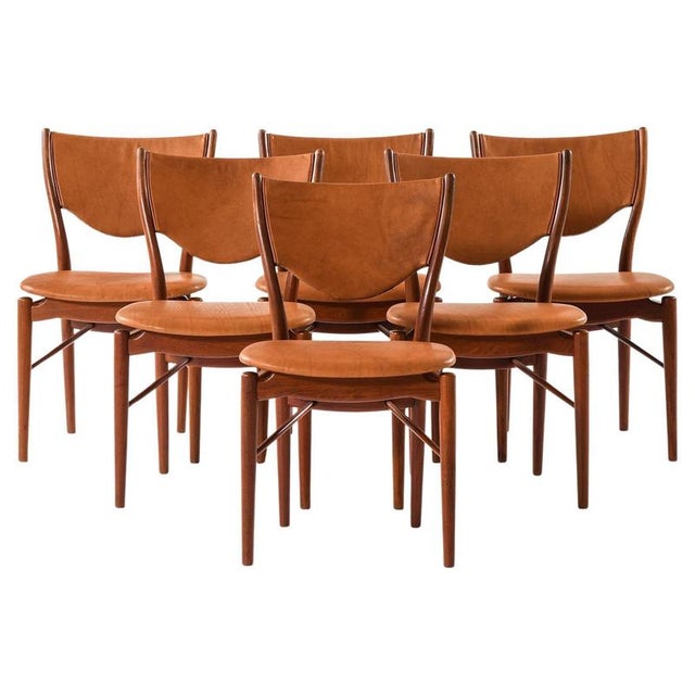 Vintage Dining Chairs in Leather and Teak by Finn Juhl, 1952, Set of 6 For Sale - Image 11 of 11