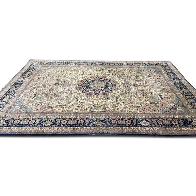 1940s Vintage Hereke Rug 10x14 | Ivory, Blue & Dusty Pink Floral Medallion For Sale - Image 5 of 5