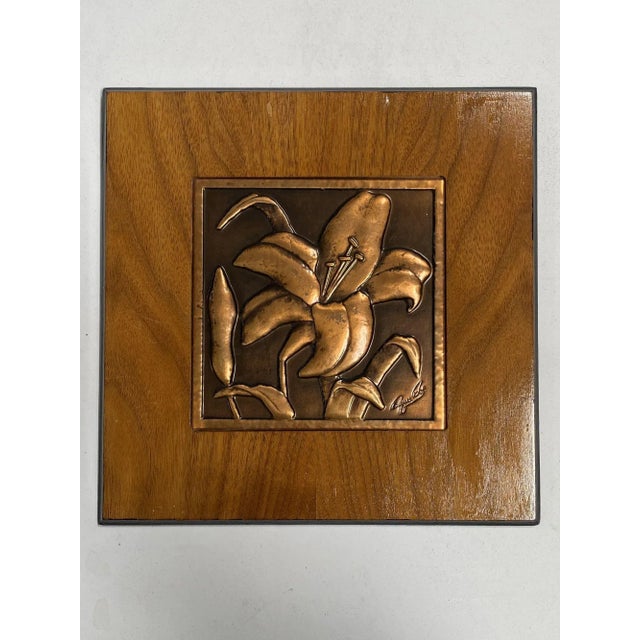 1940s 1948 Mid-Century Modern Copper Hand-Hammered Hibiscus Decoration Panel For Sale - Image 5 of 5