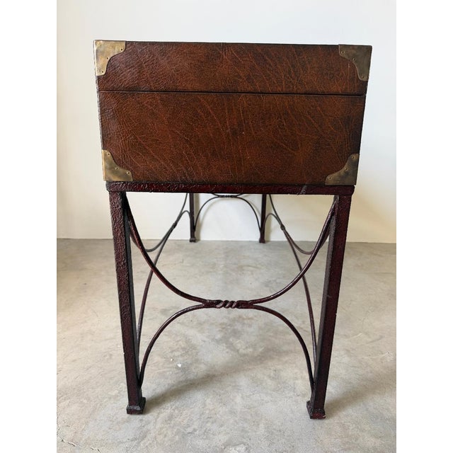 1980s Vintage Ralph Lauren Style Leather Suitcase Console Table With Brass Accents & Metal Base For Sale - Image 17 of 17