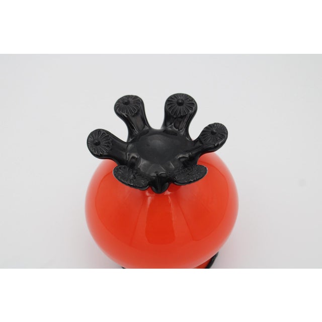 Art Deco Early 20th Century Bohemian Red Tango Glass Vase by Michael Powolny for Loetz For Sale - Image 3 of 4