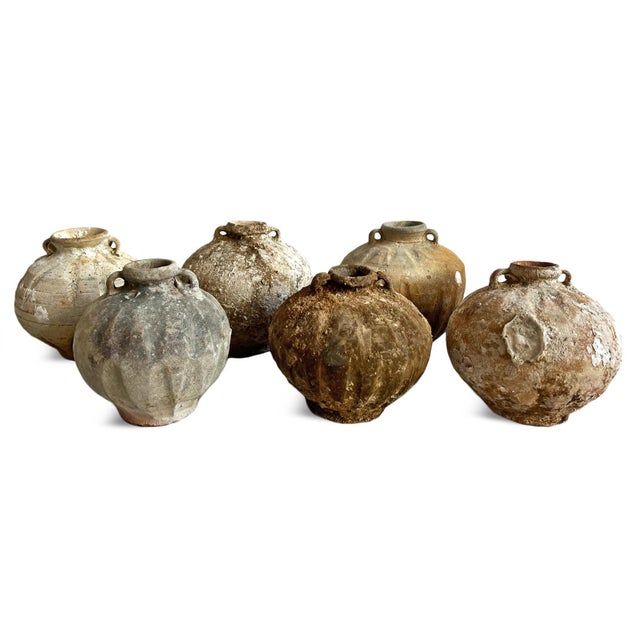 Antique Small Ocean Coastal Earthware Pot For Sale In Los Angeles - Image 6 of 8