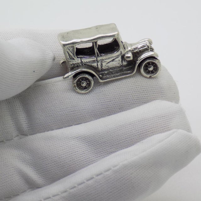 A charming vintage miniature depicting a classic automobile, handmade in Continental Silver (800/000) in Italy between the...