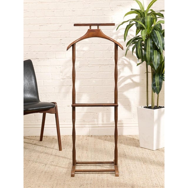 Vintage Mid-Century Modern Gentleman’s Valet Stand in Walnut For Sale - Image 10 of 10