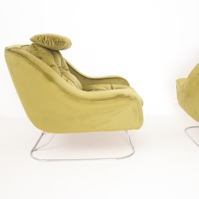 Set of Green Velvet Armchairs, 1970s For Sale - Image 6 of 8