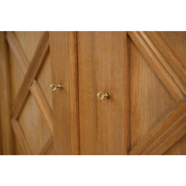 Light Oak Wardrobe with Geometric Lattice Pattern, 1940s, in Very Good conditions. Designed 1920 to 1949