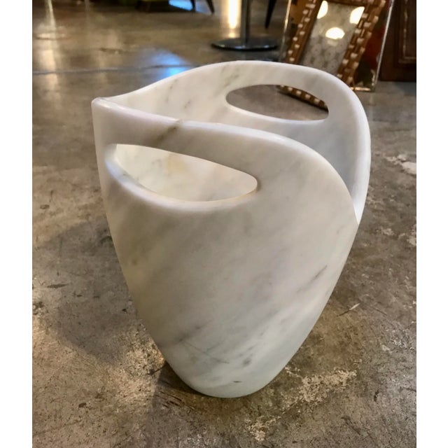 Mediterranean Sculptural Ice Bucket in Carrara Marble For Sale - Image 3 of 9