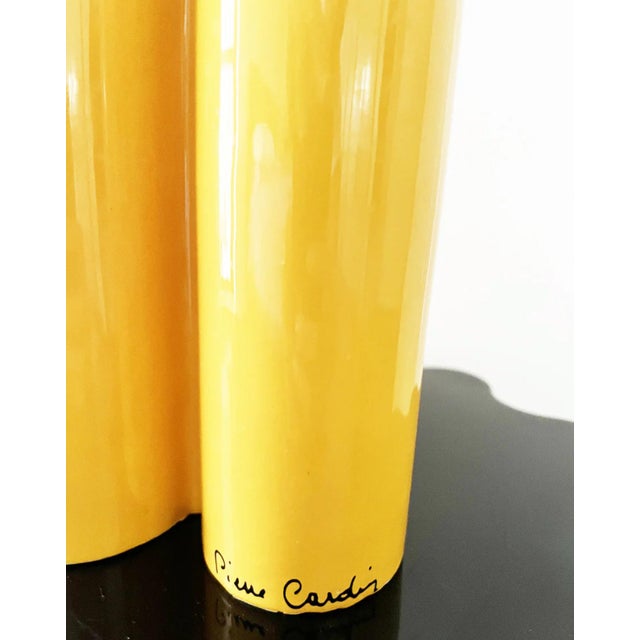 Vintage Yellow Four-Leaf Clover Vase by Pierre Cardin, 1970s For Sale - Image 3 of 7