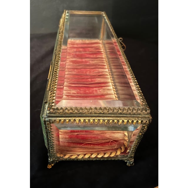 Gold French Glass and Ormolu Jewelry or Bridal Wedding Box For Sale - Image 8 of 10