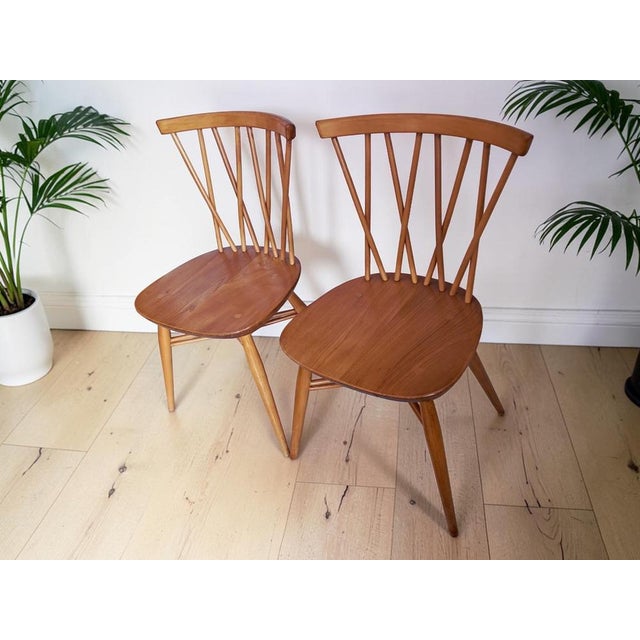 1960s Vintage Candlestick Dining Chairs in Elm and Beech by Lucian Ercolani for Ercol, 1960s, Set of 2 For Sale - Image 5 of 18