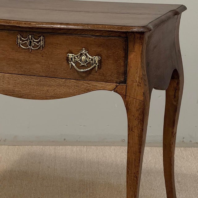 18th Century Dutch Oak End Table With Cabriole Legs For Sale - Image 9 of 18