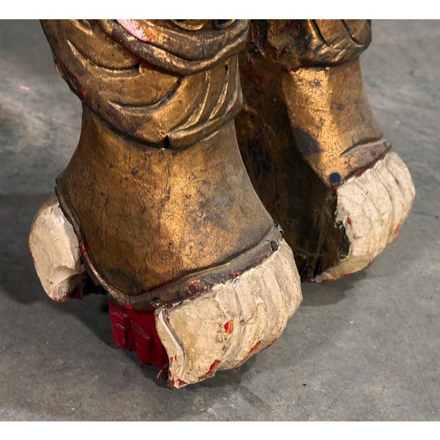 Antique c.1920's/30's Pair of Monumental Burmese Carved Wood Gilt Temple Guardian Lions / Foo Dogs For Sale - Image 9 of 18