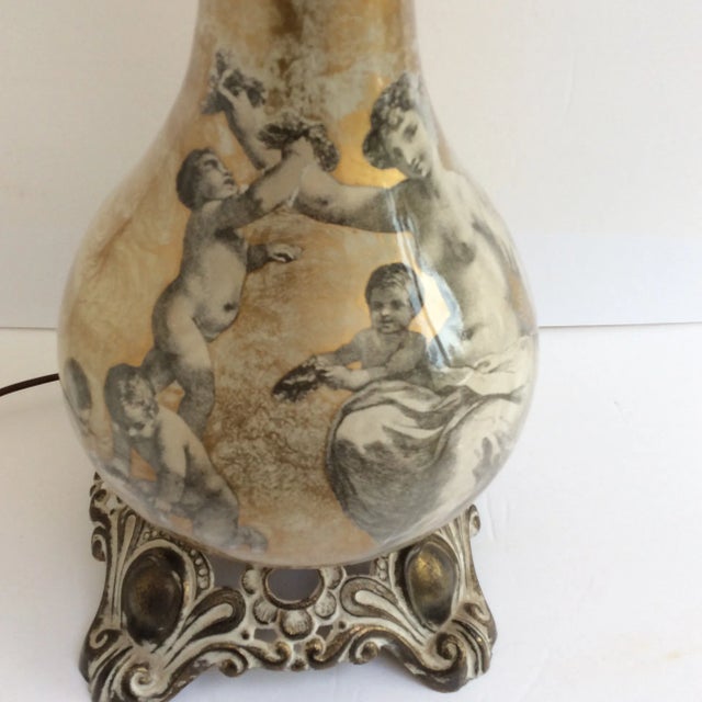 Glass Vintage Eglomise Cherub Rococo Lamp For Sale - Image 7 of 8