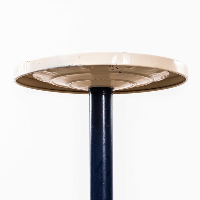 White Round Side Table from Tolix, 1950s For Sale - Image 3 of 8