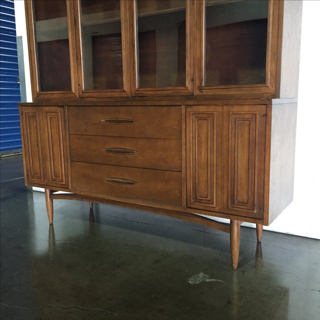 Broyhill Mid Century Sculptra Hutch Chairish