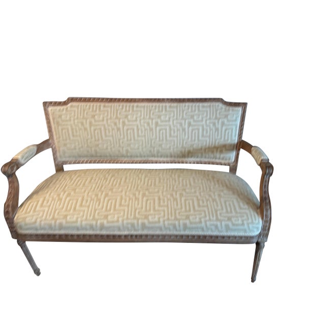Mid 20th Century French Carved Natural Wood Settee with Modern Geometric Pattern Beige Upholstery For Sale In Boston - Image 6 of 18