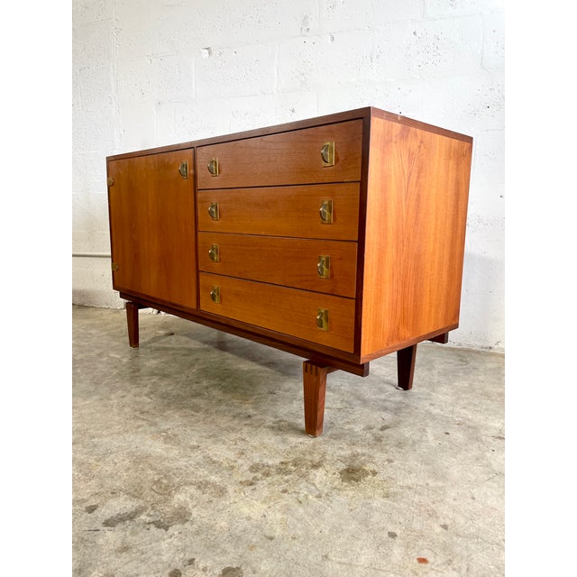 1960s Danish Modern Sideboard or Console by Peter Lovig Nielsen For Sale - Image 5 of 10