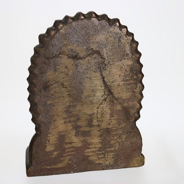 1920s Arts & Crafts Bronze Native American War Chief Bookends C1920 For Sale - Image 5 of 7