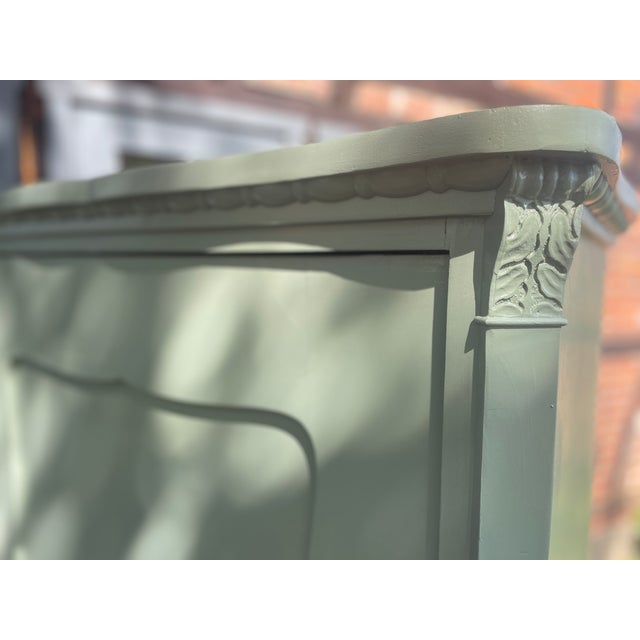 Antique Small Cabinet in Fir For Sale - Image 3 of 18