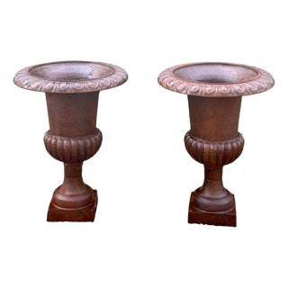 Medici Cast Iron Basins, 1970s, Set of 2 For Sale