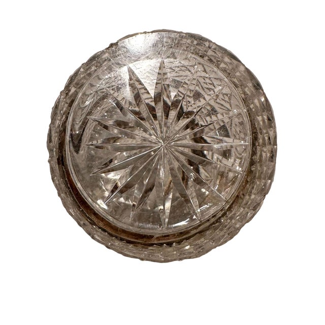 1900 - 1909 Early 1900s Round French Crystal Box For Sale - Image 5 of 6