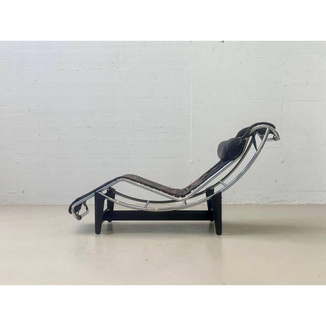 LC4 Chaise Longue with Ponyfell Le Corbusier, Pierre Jeanneret and Charlotte Perriand by Pierre Jeanneret for Cassina, 1960s For Sale - Image 4 of 18