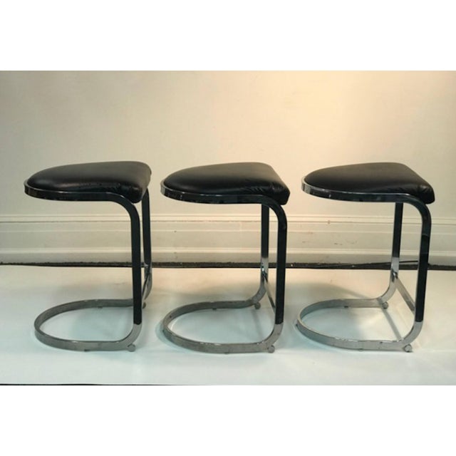 Mid-Century Modern Modern Tubular Chrome Milo Baughman Style Bar Stools - Set of 6 For Sale - Image 3 of 7