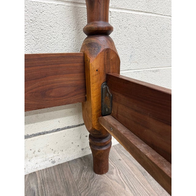 Vintage Full Size Jenny Lind Cannonball Finial Spindle or Spool Bed For Sale - Image 15 of 17