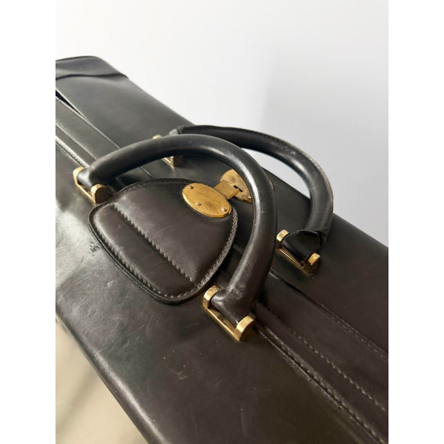 Italian Large 1960s Full Leather Black Gucci Suitcase For Sale - Image 3 of 7