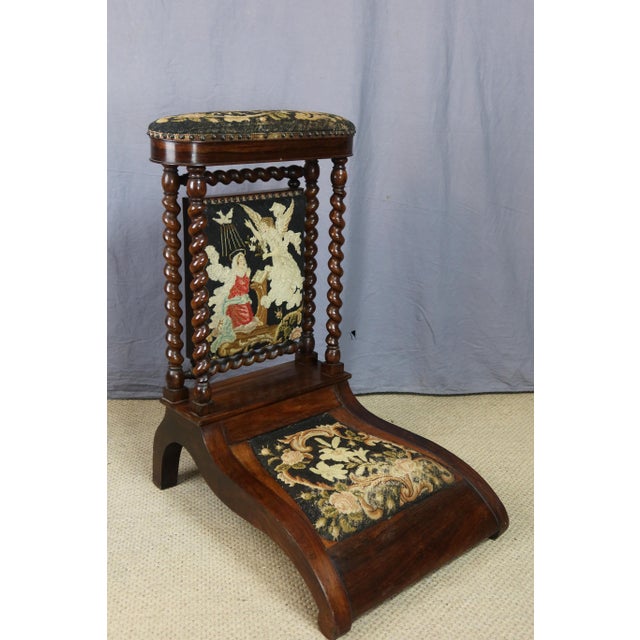 Napoleon III Brown Wooden Prie-Dieu For Sale - Image 3 of 12