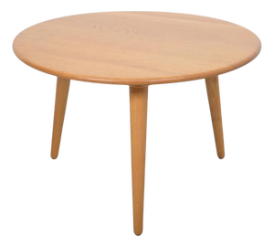 AT008 Coffee Table in Oak by Hans Wegner, 1960s
