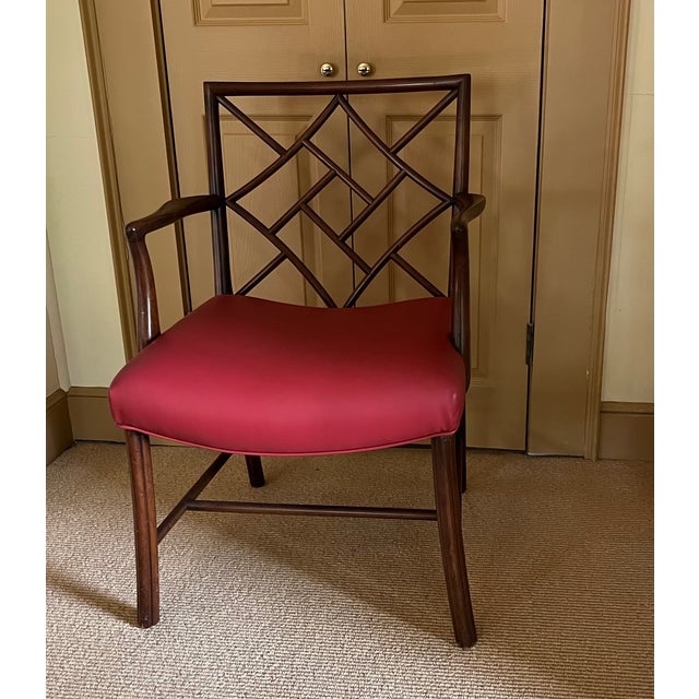 English Georgian Chinese Chippendale Style Mahogany Cockpen Armchair For Sale - Image 10 of 18