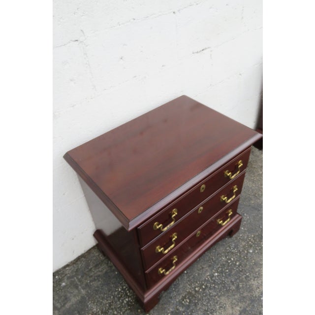 Wood Link Taylor Heirloom Nightstands End Side Bedside Tables a Pair 6146 For Sale - Image 7 of 18