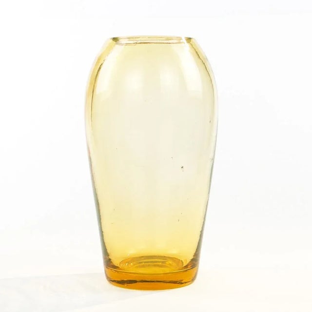 Postmodern Uranium Vase from Moser, France, 1950s For Sale - Image 9 of 11