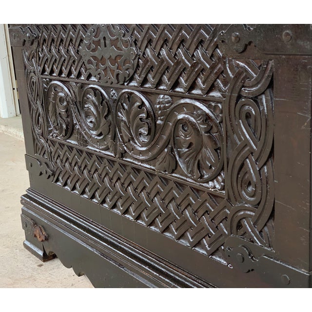 Mid 19th Century Mid 19th Century Spanish Baroque Walnut Trunk with Handcarved Decoration For Sale - Image 5 of 18