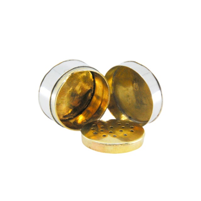 Round and Smooth Silver and Gold Vinaigrette Box For Sale - Image 9 of 9