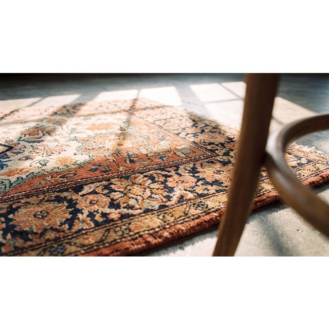 1900s Ivory Medallion Antique Persian Sarouk Rug 4'4" X 6'6" Handknotted Wool Carpet For Sale - Image 9 of 9