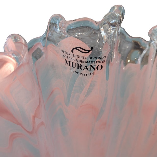 Contemporary Murano Pink Swirl Handkerchief Vase – Italian Art Glass Fazzoletto, 8.7” Sculptural Decor For Sale - Image 3 of 10