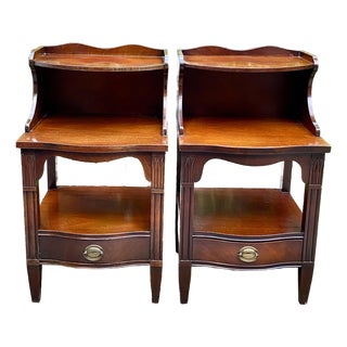 Drexel Nightstands End Tables Vintage of Mahogany Pair For Sale