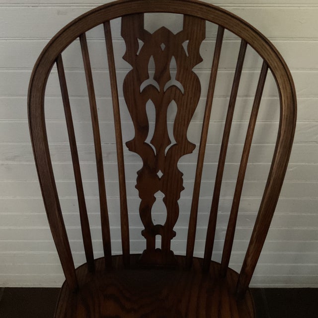 Drdimes Wooden Windsor Style Side Chair For Sale In Providence - Image 6 of 12