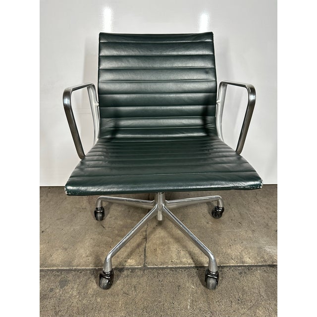 Eames Aluminum Group Management Chair | Chairish