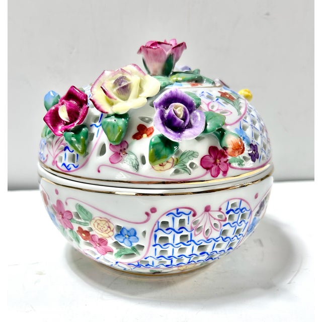 Chinoiserie Decorative Pierced Porcelain Rose Jar With Applied Flowers - Floral Lidded Potpourri Bowl - Chinoiserie Style For Sale - Image 3 of 11