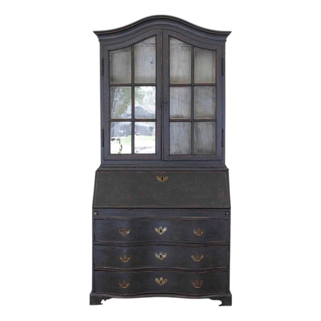 Swedish 18th Century Baroque Vitrine For Sale